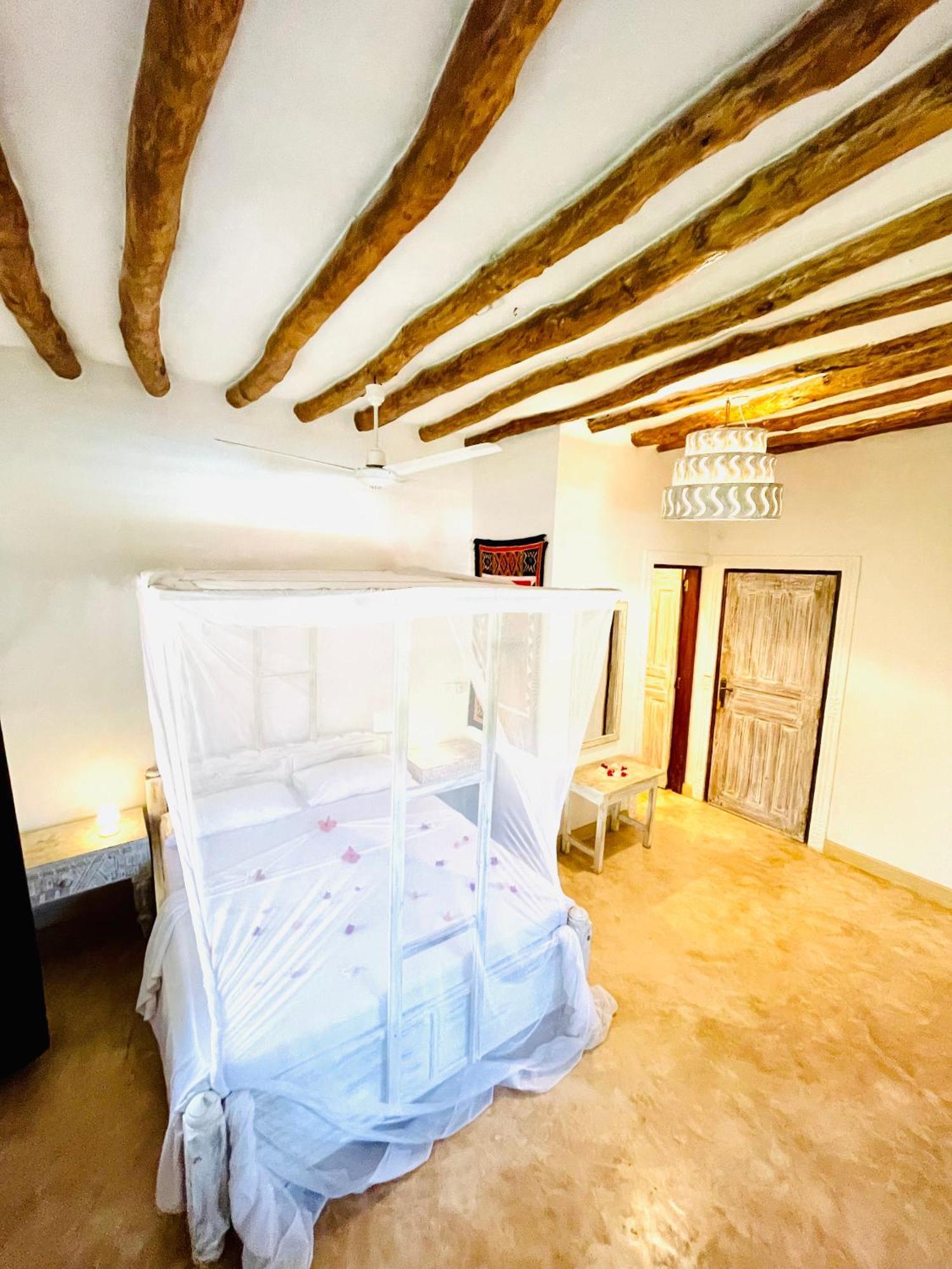 Nyumba Ya Afrika Bed and Breakfast Watamu Eksteriør billede